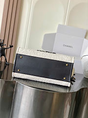 Chanel Shopping Bag Canvas, Calfskin & Gold-Tone Metal Ecru & Black AS3257 - 19.5x17x5cm - 4