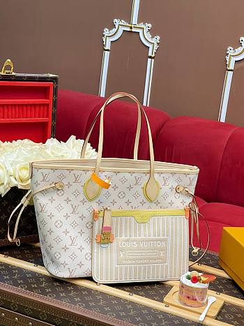 LV Neverfull Inside Out MM Monogram Dune M2A095 - 47x28x14cm