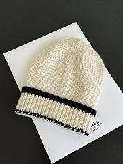 Chanel Cloche Beanie in White Cashmere - 3