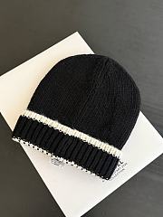Chanel Cloche Beanie in Black Cashmere - 2