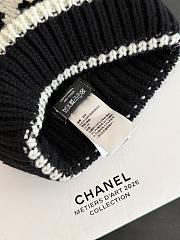Chanel Cloche Beanie in Black Cashmere - 4