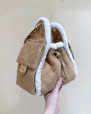 Chanel 25 Small Handbag Shearling Sheepskin & Gold-Tone Metal Beige AS5293 - 30x26x14cm - 5