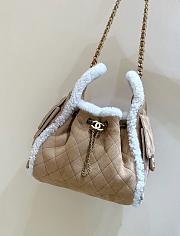 Chanel 25 Small Handbag Shearling Sheepskin & Gold-Tone Metal Beige AS5293 - 30x26x14cm - 2
