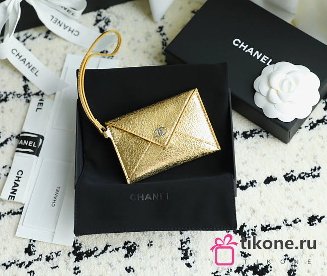 Chanel Charm Envelope Card Case Gold - 1