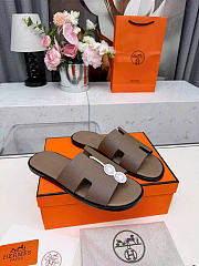 Hermes Izmir Sandal Epsom Calfskin Etoupe  - 2