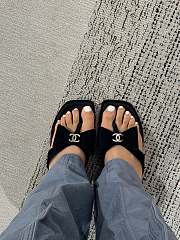 Chanel Thongs Lambskin Black 28028 - 3