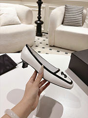Chanel Pumps Lambskin & Patent Calfskin White & Black G47520 - 5