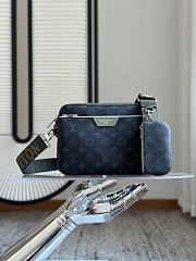LV Trio Messenger Monogram Eclipse Coated Canvas M28628 - 25x18.5x7cm - 1