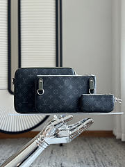 LV Trio Messenger Monogram Eclipse Coated Canvas M28628 - 25x18.5x7cm - 3