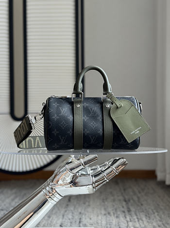 LV Keepall Bandoulière 25 Monogram Eclipse Canvas Khaki Green M28638 - 25x15x11cm
