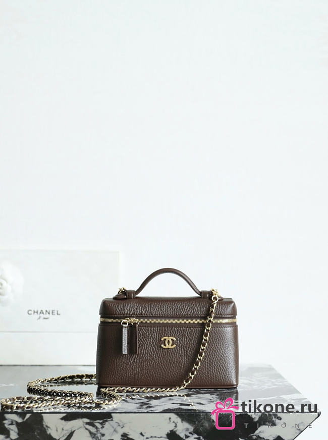 Chanel Vanity with Chain Grained Calfskin & Gold-Tone Metal Chocolate - 19.5x17x5cm - 1