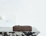 Chanel Vanity with Chain Grained Calfskin & Gold-Tone Metal Chocolate - 19.5x17x5cm - 5