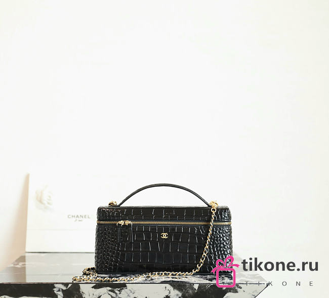 Chanel Vanity With Chain Crocodile Embossed Calfskin & Gold-Tone Metal Black - 25x12x5cm - 1