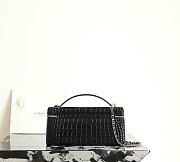 Chanel Vanity With Chain Crocodile Embossed Calfskin & Gold-Tone Metal Black - 25x12x5cm - 6