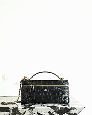 Chanel Vanity With Chain Crocodile Embossed Calfskin & Gold-Tone Metal Black - 25x12x5cm - 4