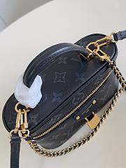 LV Vanity Chain Pouch Monogram Ink Boldly Black M3A372 - 19x11.5x6.5cm - 6