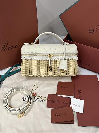 Loro Piana Extra Bag L23 Ostrich Leather White - 23x12x7cm