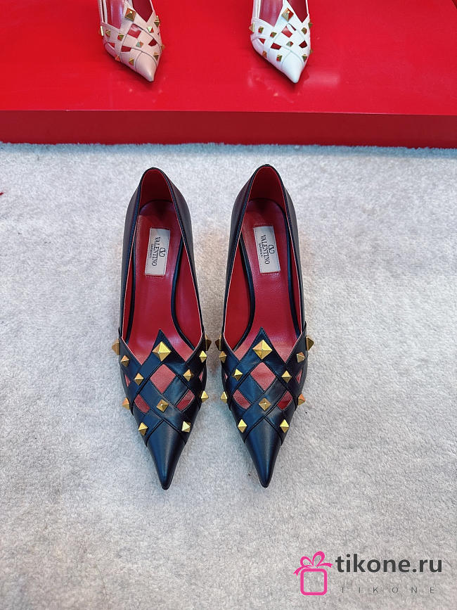 Valentino Studdy Kidskin Pumps Black 100mm - 1