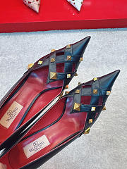 Valentino Studdy Kidskin Pumps Black 100mm - 2