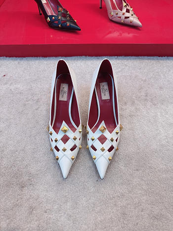 Valentino Studdy Kidskin Pumps White 100mm