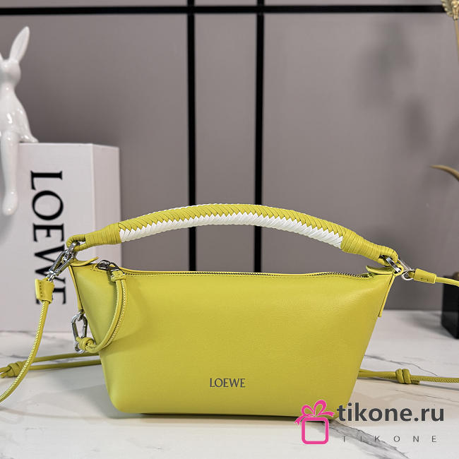 Loewe Cala Mini Bag in Mellow Nappa Lambskin Lemon/Soft White - 26x13x10cm - 1