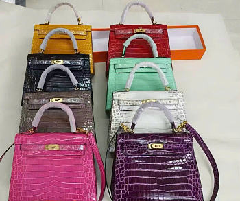SALE Hermes Kelly 25/28 Crocodile Embossed Calfskin Leather