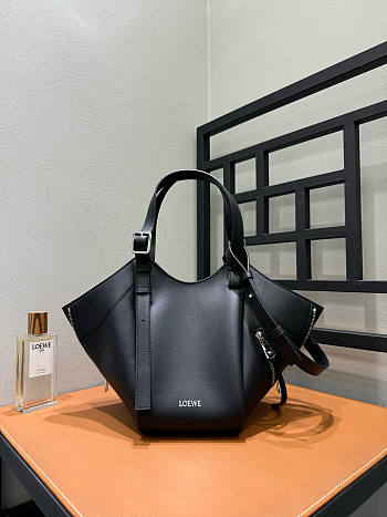 Loewe Hammock Flip Bag In Classic Calfskin Black - 22.5x21x15cm