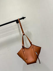 Loewe Hammock Flip Bag In Classic Calfskin Squirrel - 22.5x21x15cm - 4