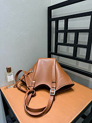 Loewe Hammock Flip Bag In Classic Calfskin Squirrel - 22.5x21x15cm - 5