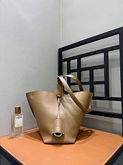 Loewe Medium Bilbao Bucket In Smooth Calfskin Mocha - 26x25x13cm - 1