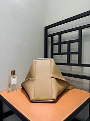 Loewe Medium Bilbao Bucket In Smooth Calfskin Mocha - 26x25x13cm - 2