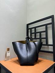 Loewe Medium Bilbao Bucket In Smooth Calfskin Black - 26x25x13cm - 2