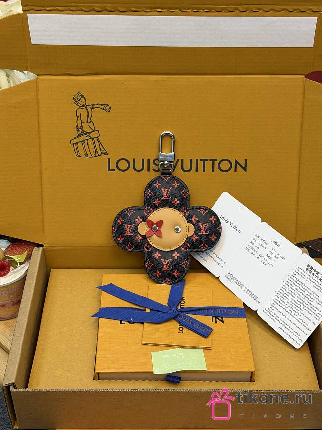 LV Vivienne Bag Charm S00 M04221 - 1