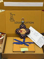 LV Vivienne Bag Charm S00 M04221 - 1