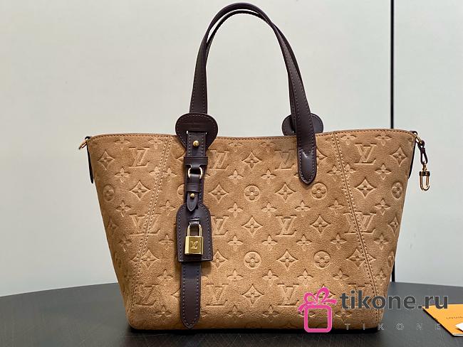 LV All In One Suede Beige Trench M29836 - 40x22x15cm - 1