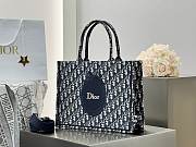 Medium Dior Book Tote with Strap Blue Dior Oblique Jacquard and Embroidered Dior Médaillon - 36x27.5x16.5cm - 3
