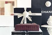 Chanel Vanity With Chain Crocodile Embossed Calfskin & Gold-Tone Metal Burgundy - 19.5x17x5cm - 5