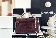 Chanel Vanity With Chain Crocodile Embossed Calfskin & Gold-Tone Metal Burgundy - 19.5x17x5cm - 2