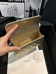 Chanel Flap Phone Hordel With Chain Grained Shiny Calfskin Gold-Tone Metal Gold - 20x11x5.5cm - 6