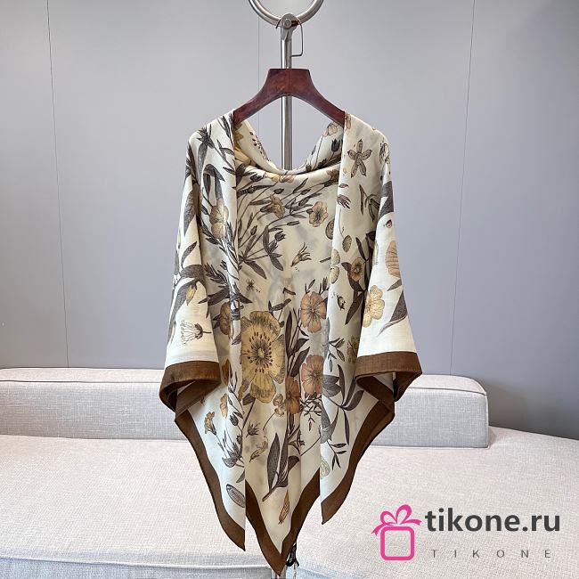 Loro Piana Enciclopedia Del Lino Foulard - 90x90cm - 1