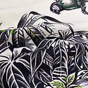 Hermes Equateur Triangle Cashmere and Silk Blanc/Vert/Anthracite - 208x99cm - 3