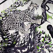 Hermes Equateur Triangle Cashmere and Silk Blanc/Vert/Anthracite - 208x99cm - 4