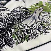 Hermes Equateur Triangle Cashmere and Silk Blanc/Vert/Anthracite - 208x99cm - 2