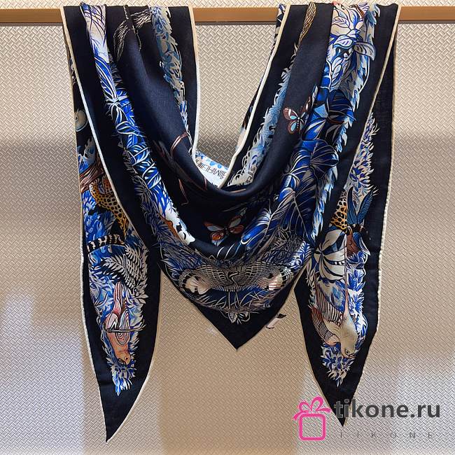 Hermes Equateur Triangle Cashmere and Silk Bleu Marine/Bleu Cobalt/Naturel - 208x99cm - 1