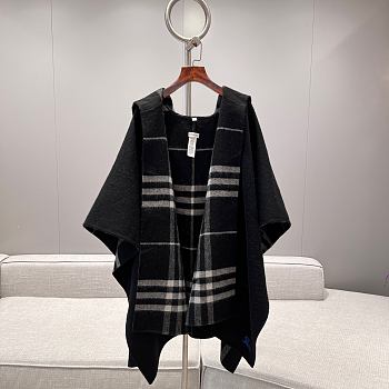 Burberry Cashmere Hooded Cape in Oxblood Black - 176x120cm