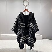 Burberry Cashmere Hooded Cape in Oxblood Black - 176x120cm - 5