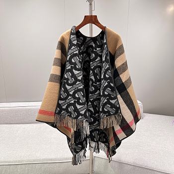 Bubberry Reversible Monogram Wool Cashmere Jacquard Cape - 155x130cm