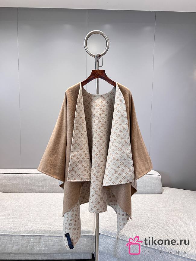 LV My Monogram Cape Beige M97460 - 150x135cm - 1