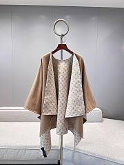 LV My Monogram Cape Beige M97460 - 150x135cm - 1
