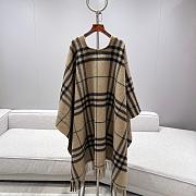 Burberry Check Wool Cashmere Cape - 130x130cm - 3